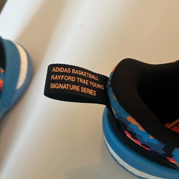 Adidas sneakers size US 10 used once, like new - Picture 6 of 9